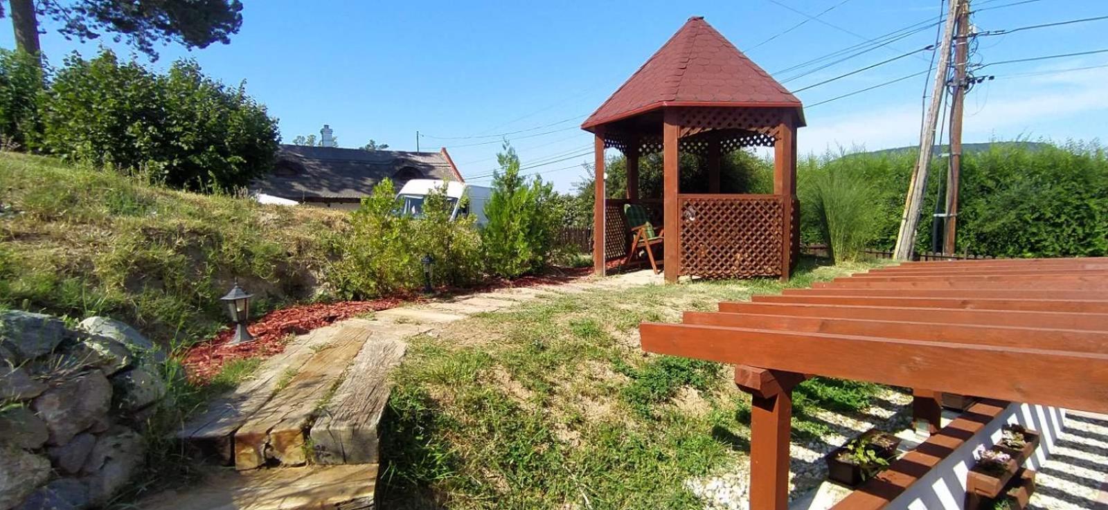 Szigligeti Panorama Apartmanhaz Luaran gambar